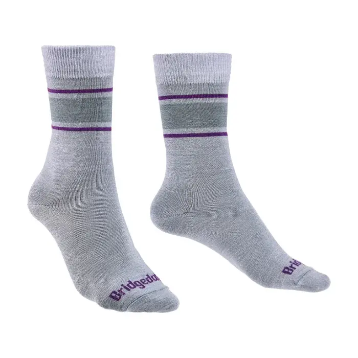 Sokken Bridgedale Everyday Ultra Light Merino Performance Boot Women's dark light grey/purple/065
